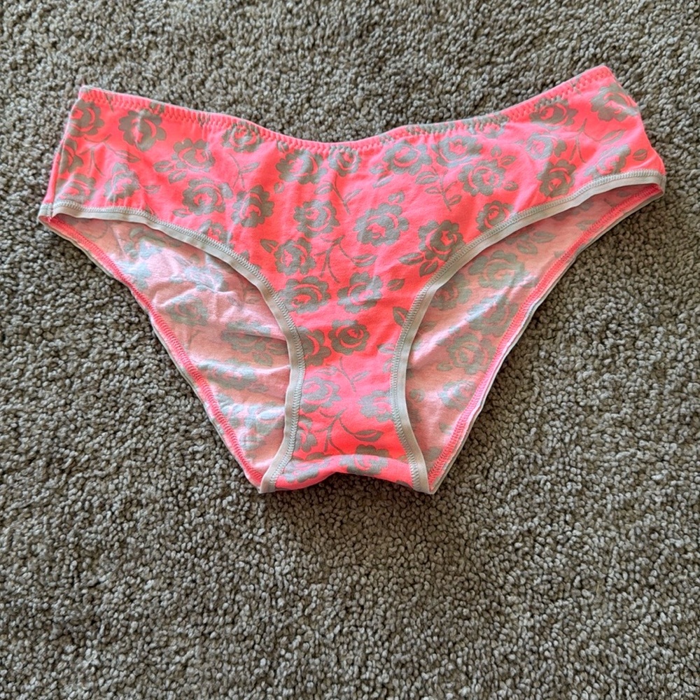 NWT 2014 Victoria’s Secret low rise hiphugger panty